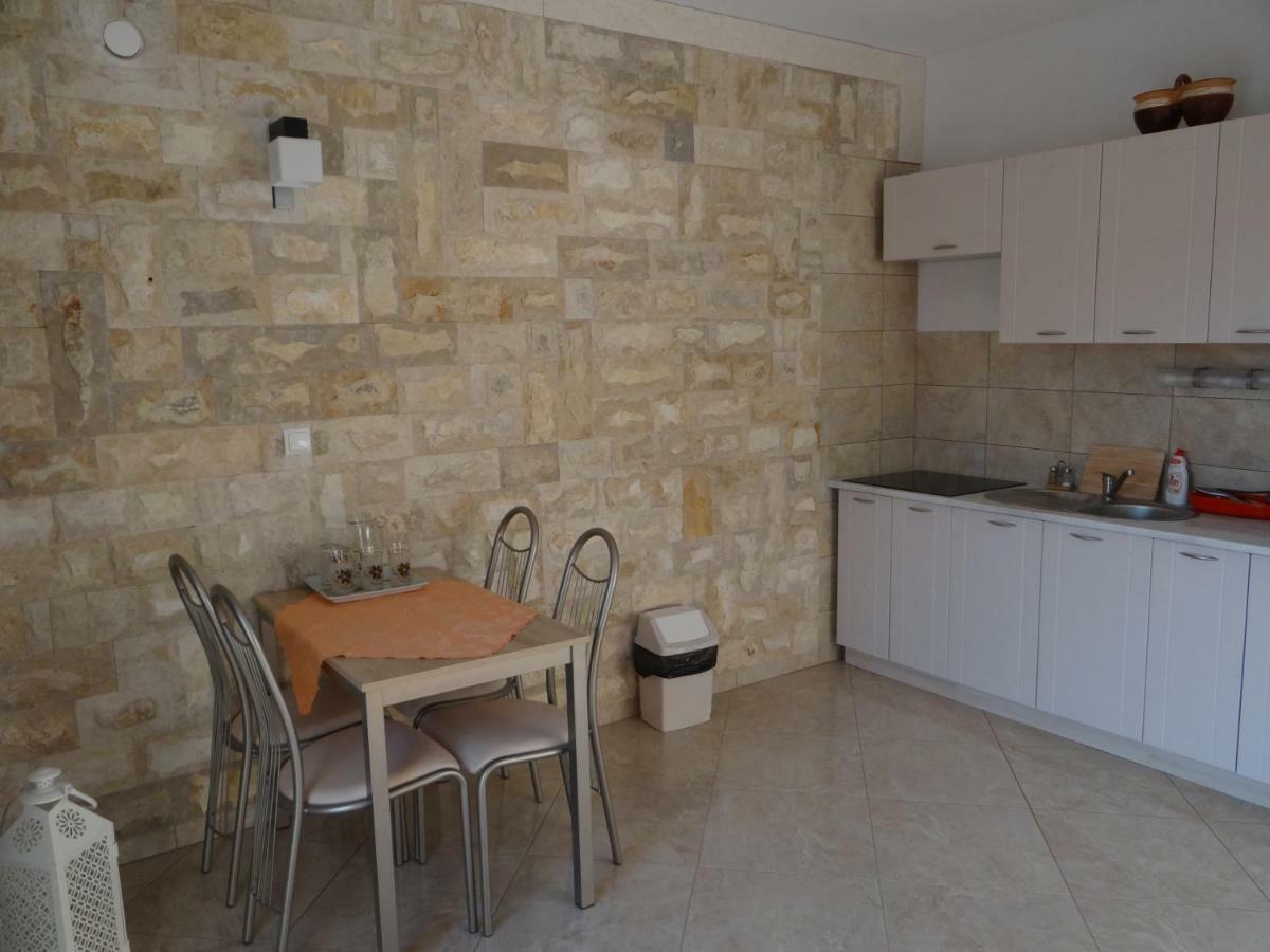 Apartament Jamnik Ražanj Zewnętrze zdjęcie